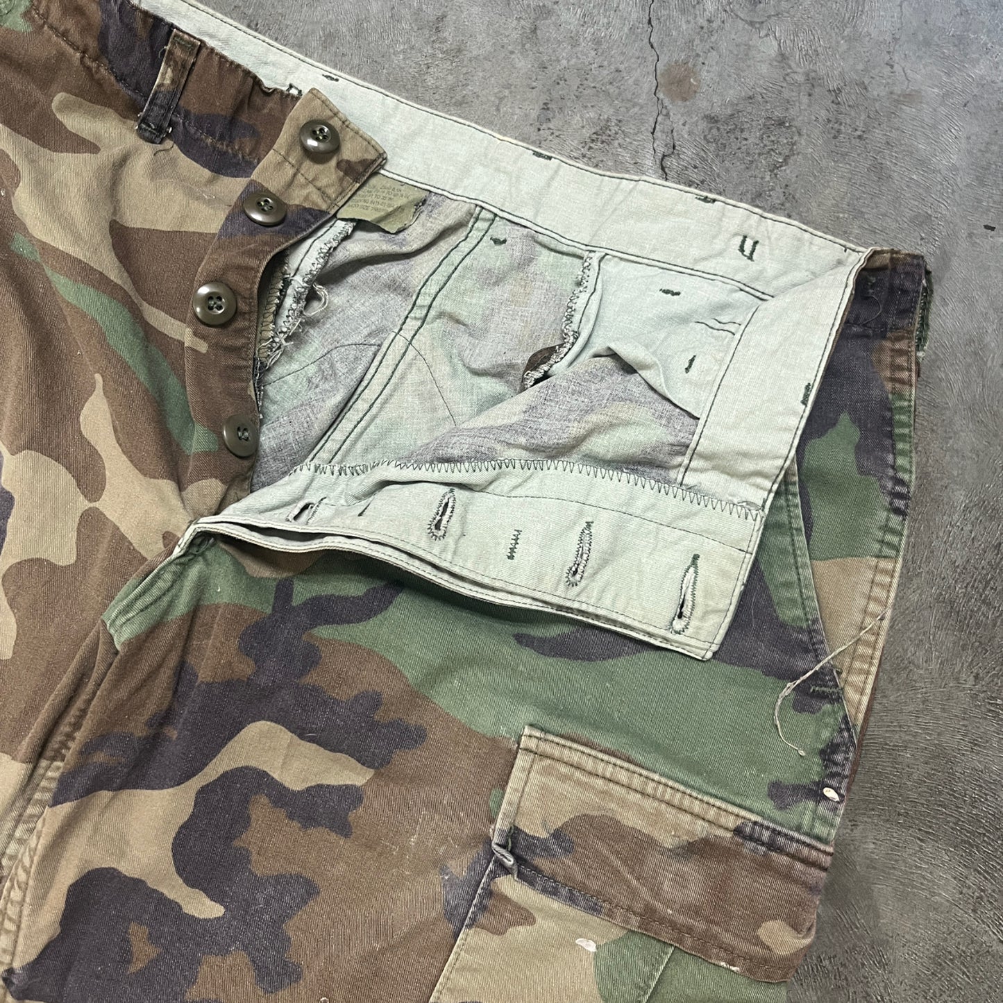 Military Cargo Pants Camouflage Green Size 34x31